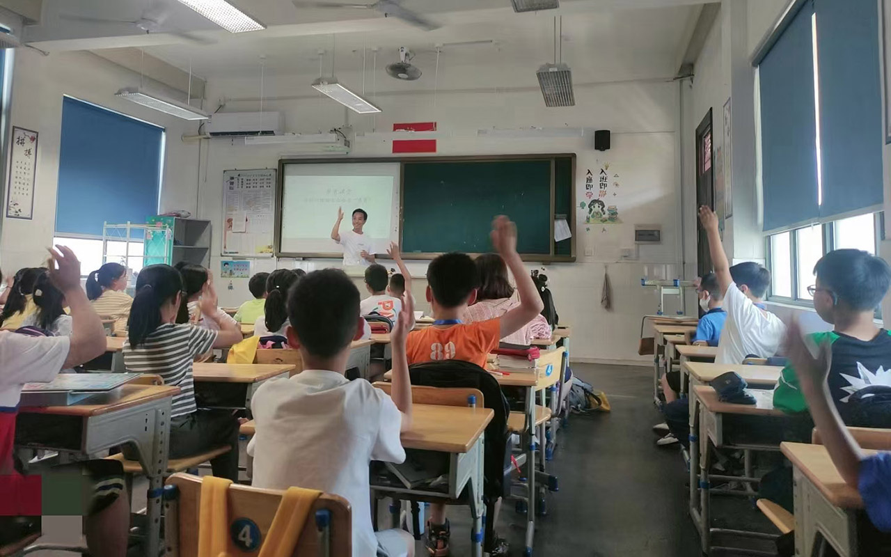 六合冯家小学